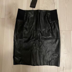 Faux leather (vegan) skirt size XL